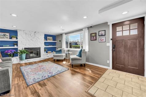 6487 Kingsdale Boulevard Parma Heights OH 44130