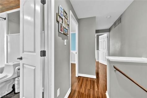 6487 Kingsdale Boulevard Parma Heights OH 44130