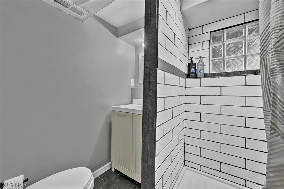 6487 Kingsdale Boulevard Parma Heights OH 44130