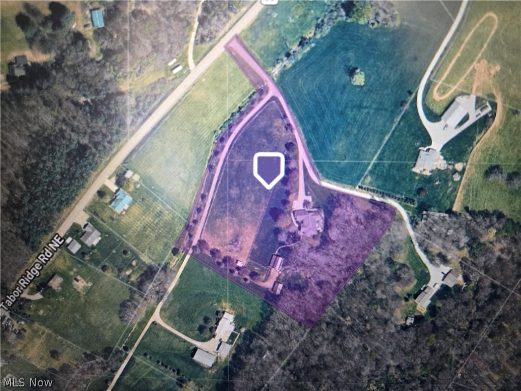 2363 Tabor Ridge Road NE New Philadelphia OH 44663