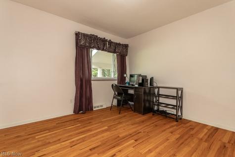 8831 Pine Tree Drive Macedonia OH 44056