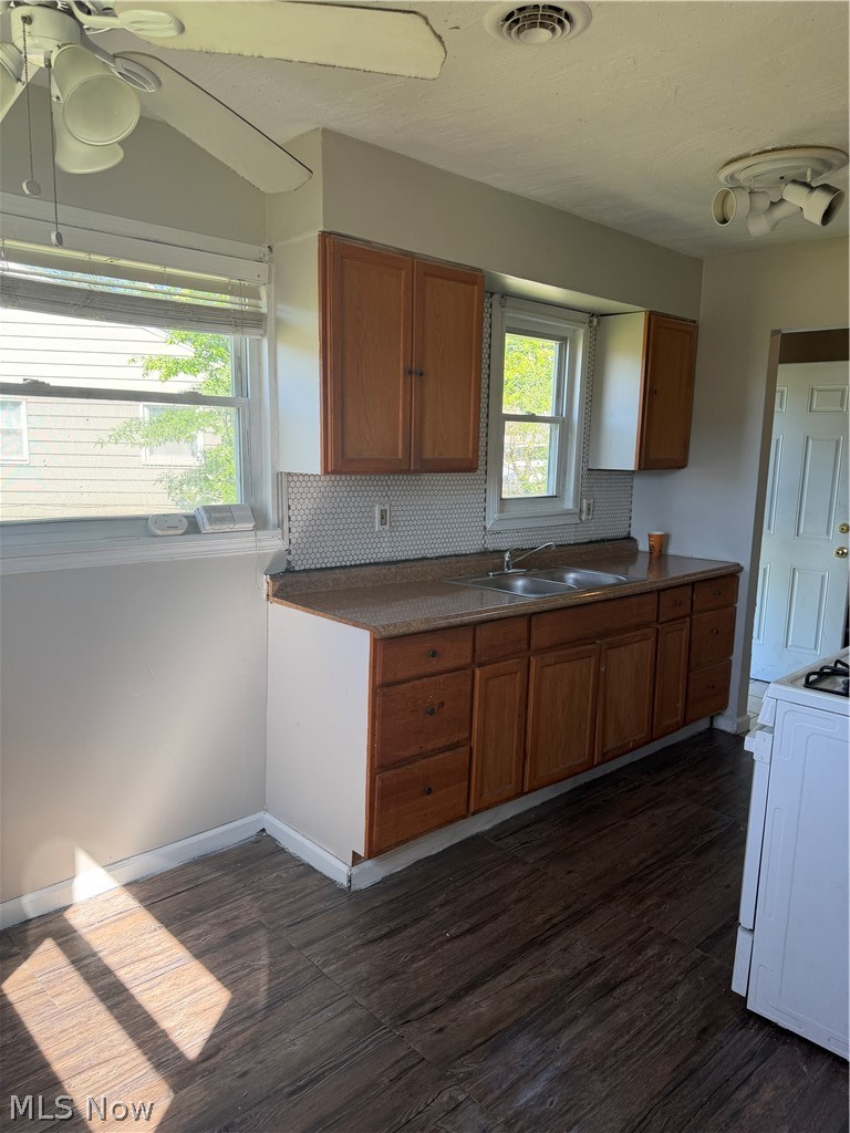 19003 Firwood Road Cleveland OH 44110