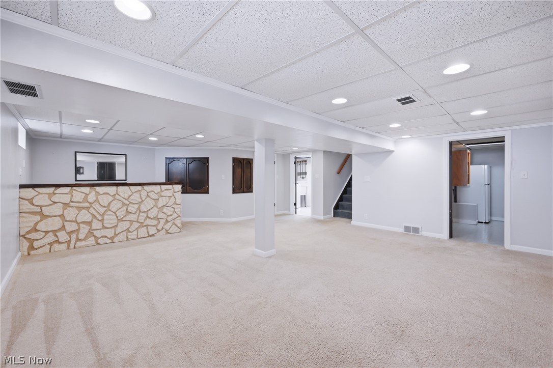 245 Manor Avenue Struthers OH 44471