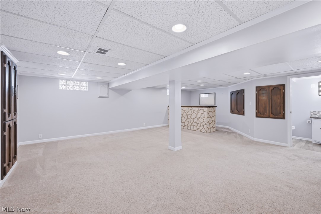 245 Manor Avenue Struthers OH 44471