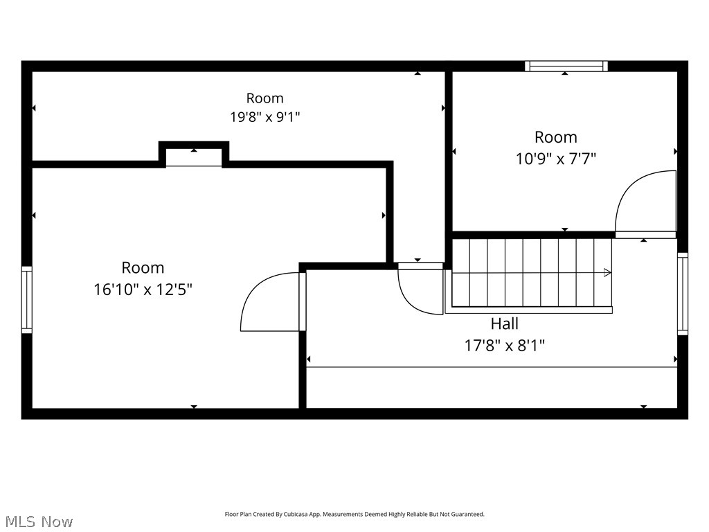 245 Manor Avenue Struthers OH 44471