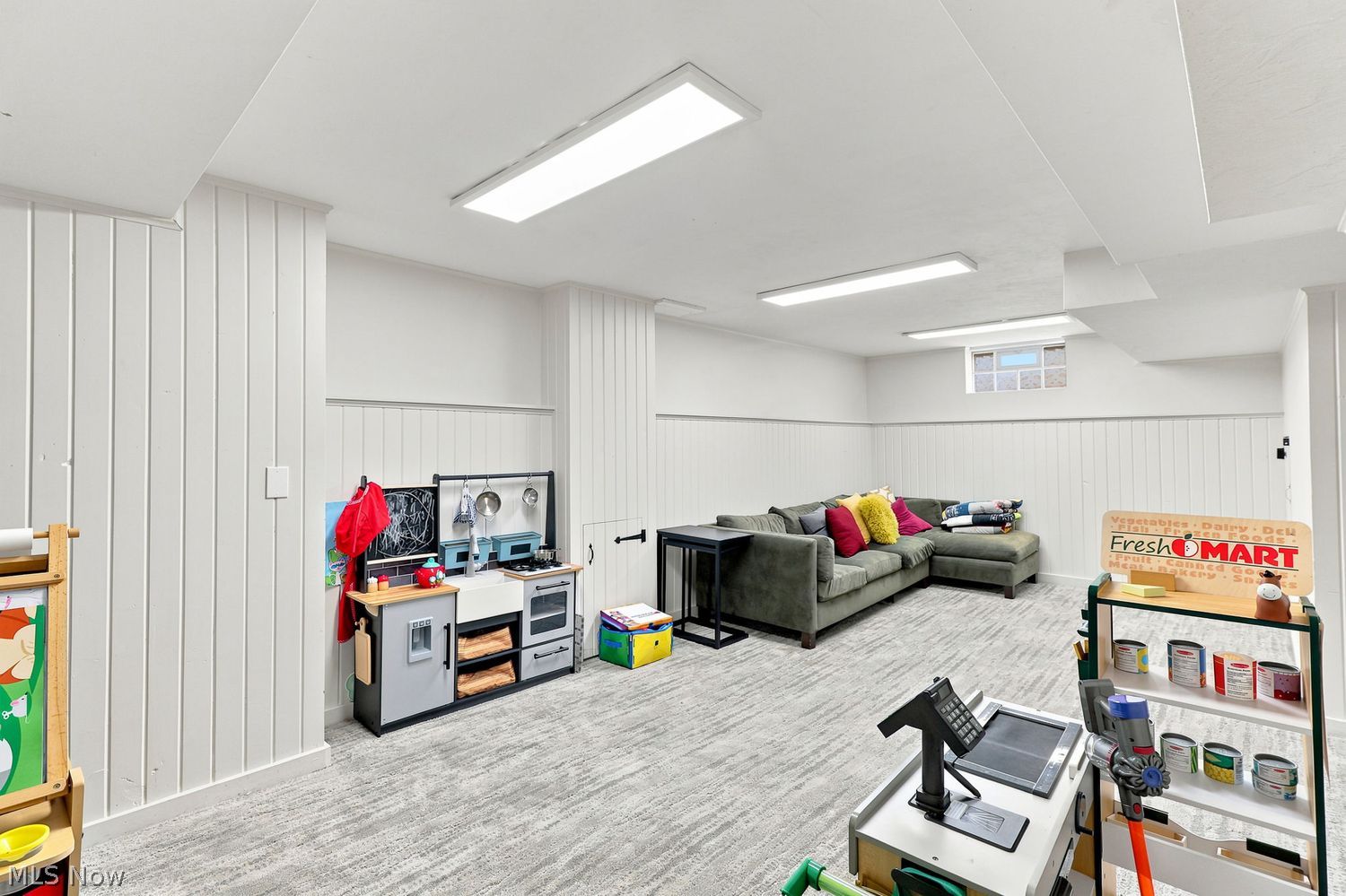 375 Cornwall Road Rocky River OH 44116