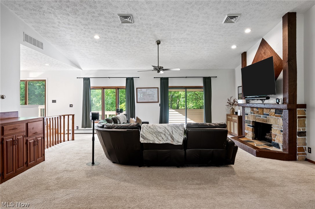 2391 Lyndon Drive Uniontown OH 44685