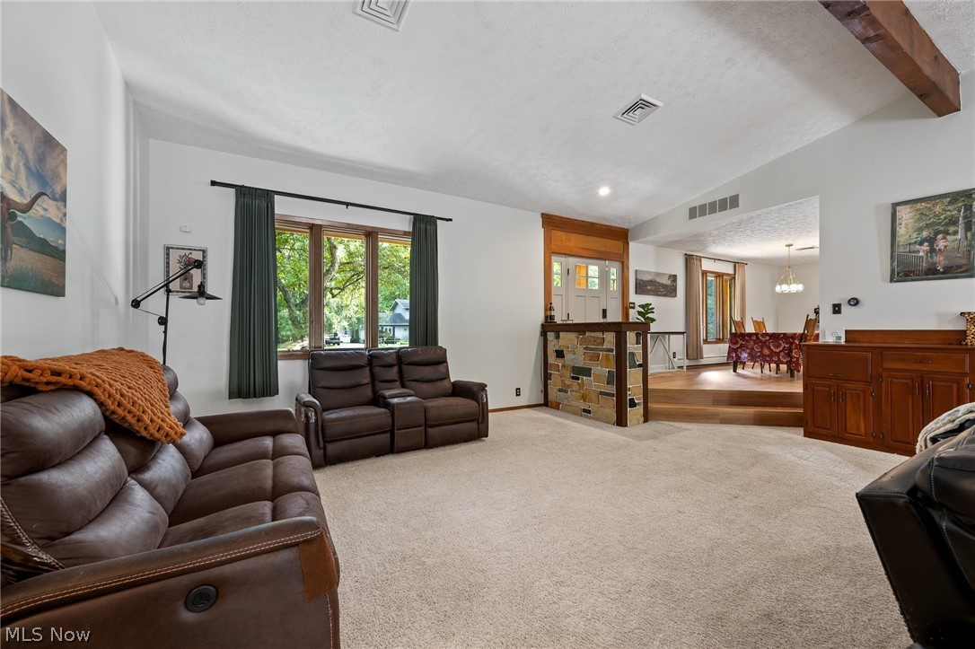 2391 Lyndon Drive Uniontown OH 44685