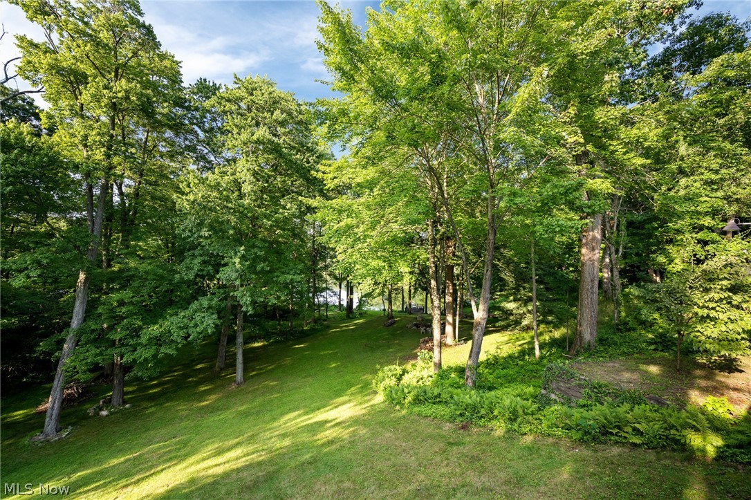 2391 Lyndon Drive Uniontown OH 44685