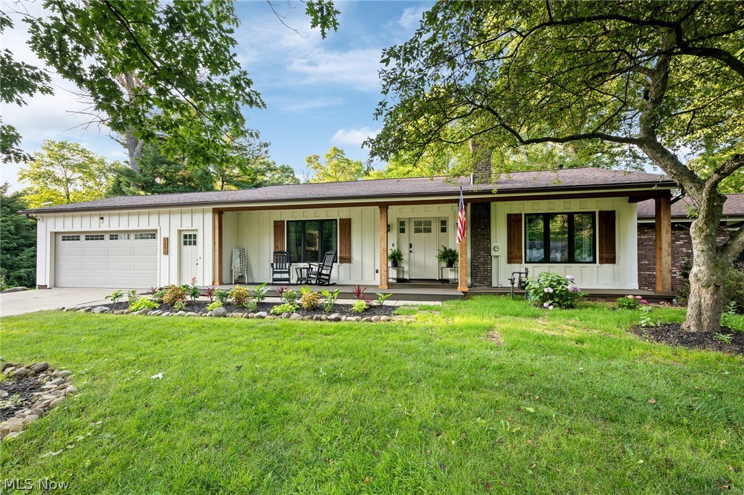 2391 Lyndon Drive Uniontown OH 44685