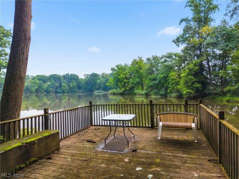 2391 Lyndon Drive Uniontown OH 44685