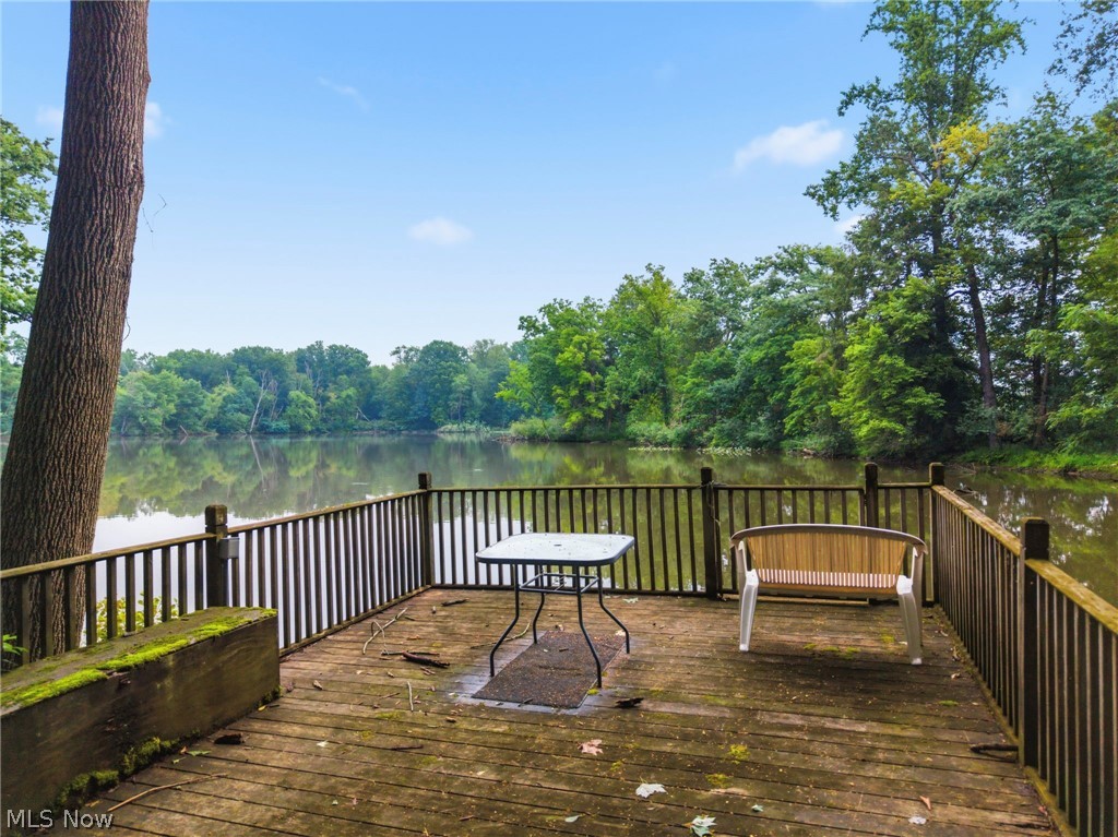 2391 Lyndon Drive Uniontown OH 44685