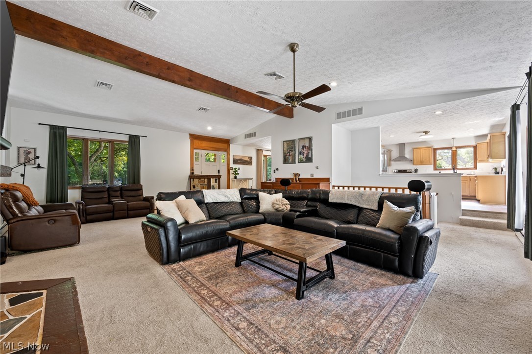 2391 Lyndon Drive Uniontown OH 44685