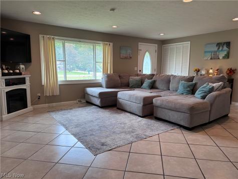 9495 Seymour Drive Streetsboro OH 44241