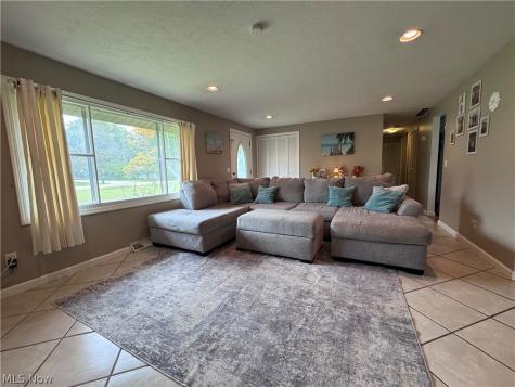 9495 Seymour Drive Streetsboro OH 44241