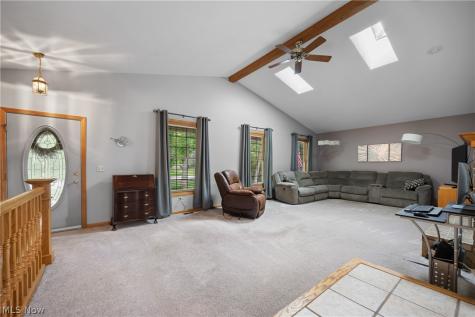 1312 Evelyn Lane Akron OH 44306