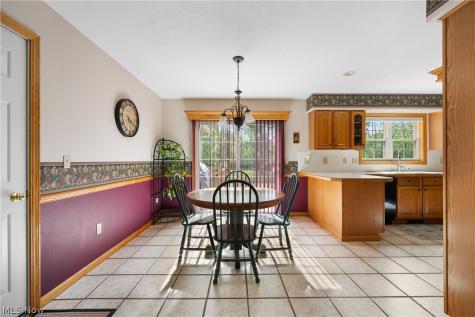 1312 Evelyn Lane Akron OH 44306