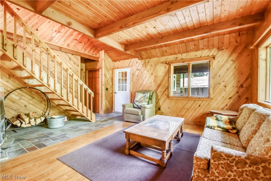 5671 S River Road W Geneva OH 44041