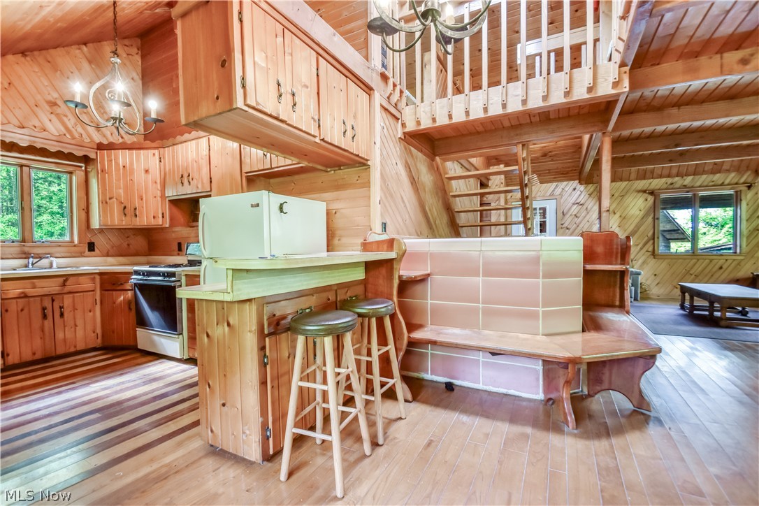 5671 S River Road W Geneva OH 44041