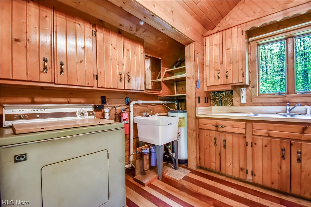 5671 S River Road W Geneva OH 44041