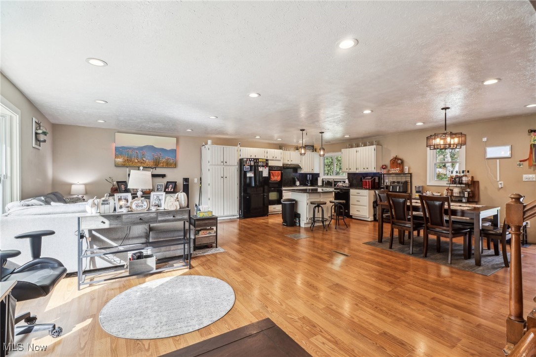 6615 Stratford Road Painesville OH 44077