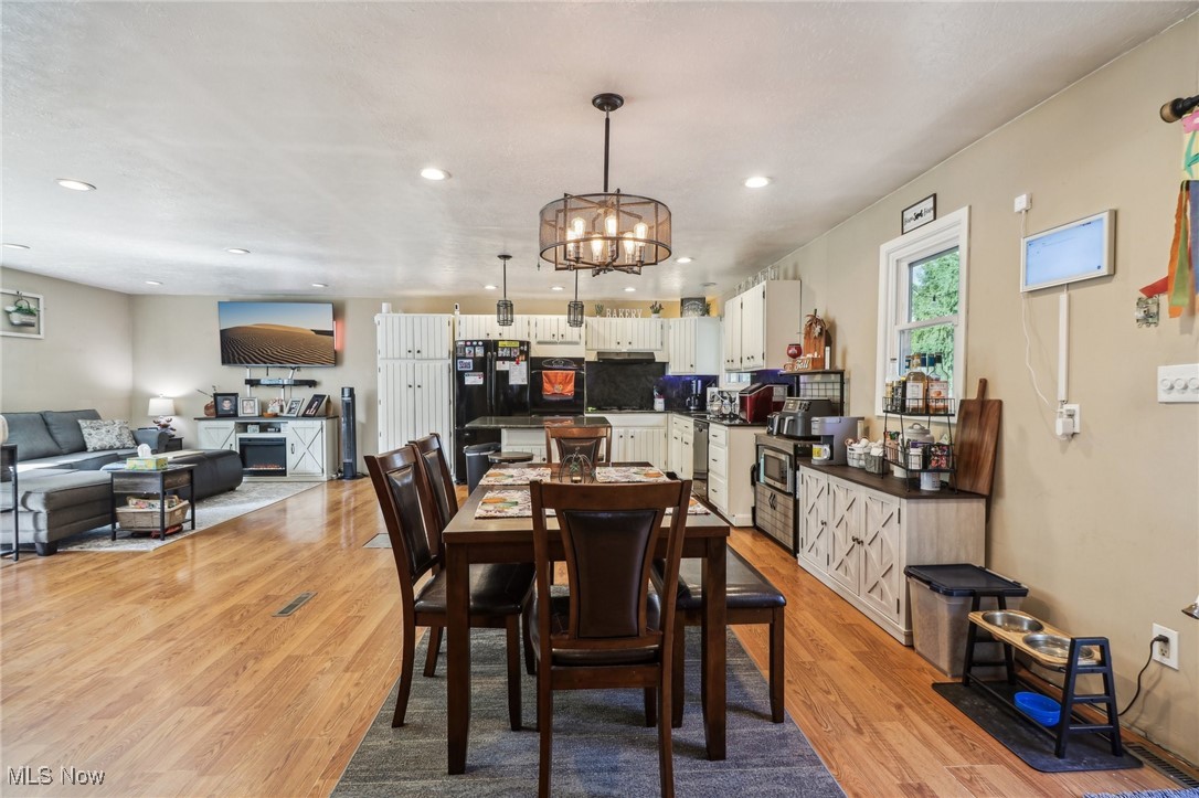 6615 Stratford Road Painesville OH 44077