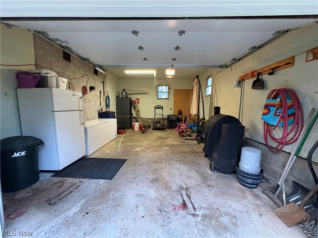 42627 State Route 517 Columbiana OH 44408