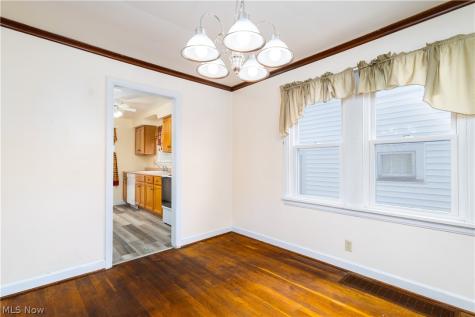 302 Cedar Avenue Steubenville OH 43952