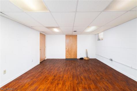 302 Cedar Avenue Steubenville OH 43952