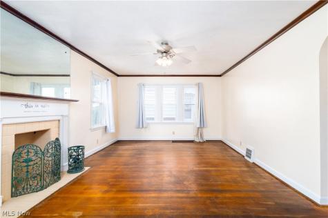 302 Cedar Avenue Steubenville OH 43952