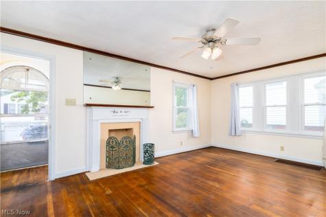 302 Cedar Avenue Steubenville OH 43952