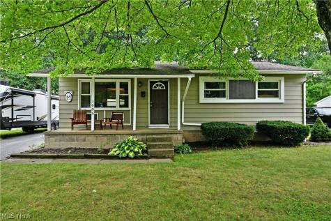1605 Difford Drive Niles OH 44446