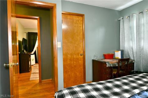1605 Difford Drive Niles OH 44446