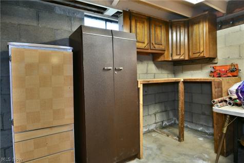 1605 Difford Drive Niles OH 44446