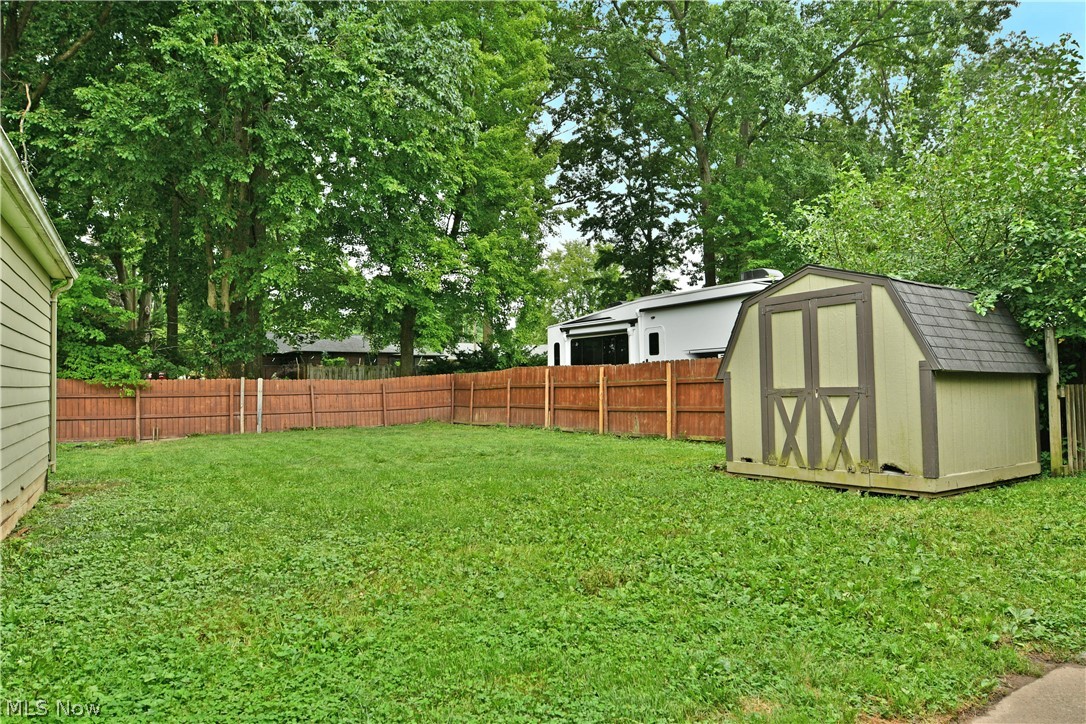 1605 Difford Drive Niles OH 44446