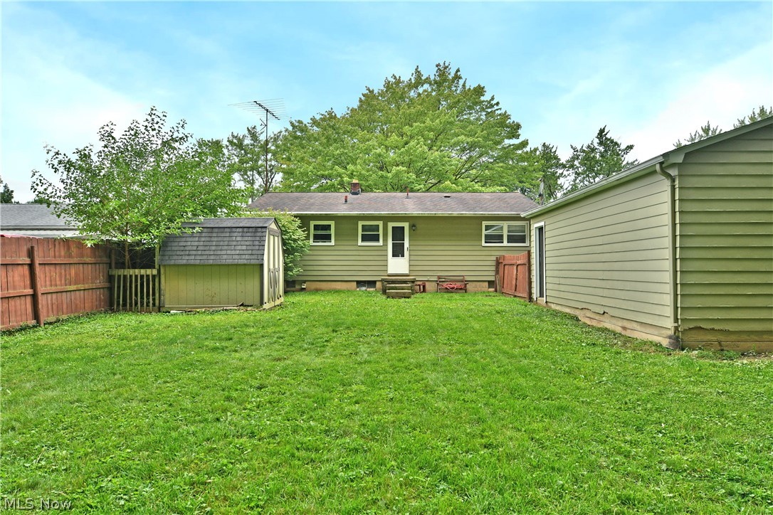 1605 Difford Drive Niles OH 44446