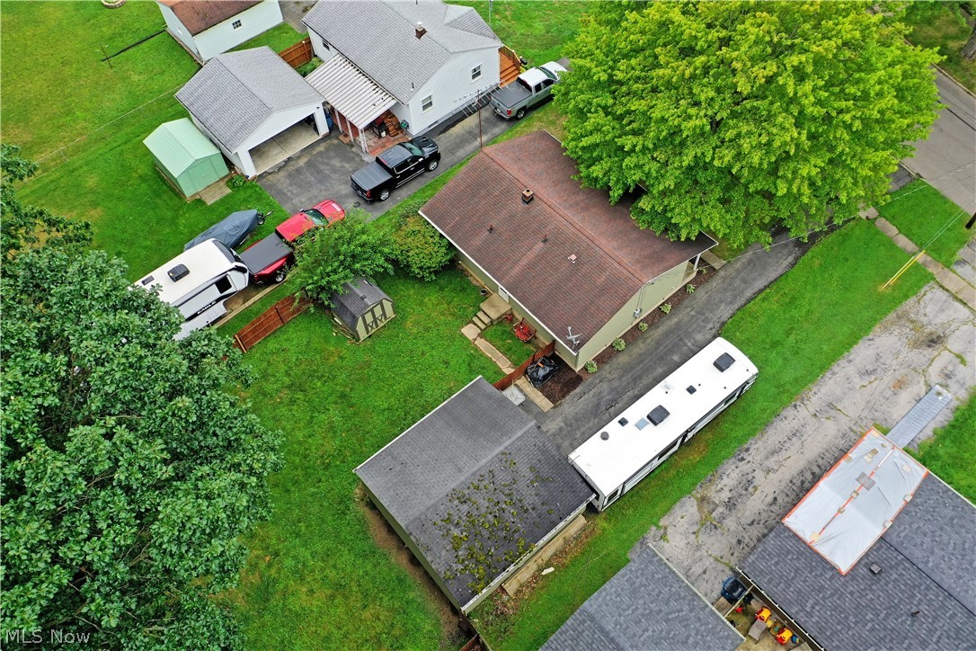 1605 Difford Drive Niles OH 44446