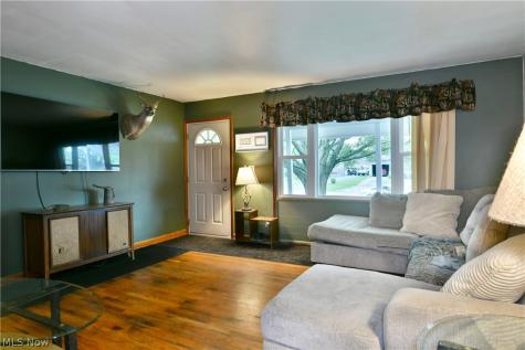 1605 Difford Drive Niles OH 44446