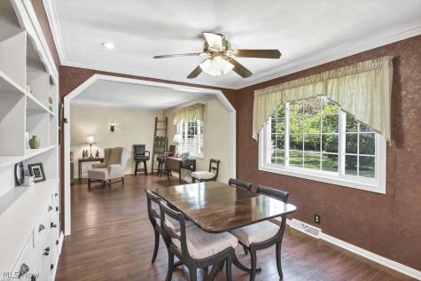 431 Powell Drive Bay Village OH 44140