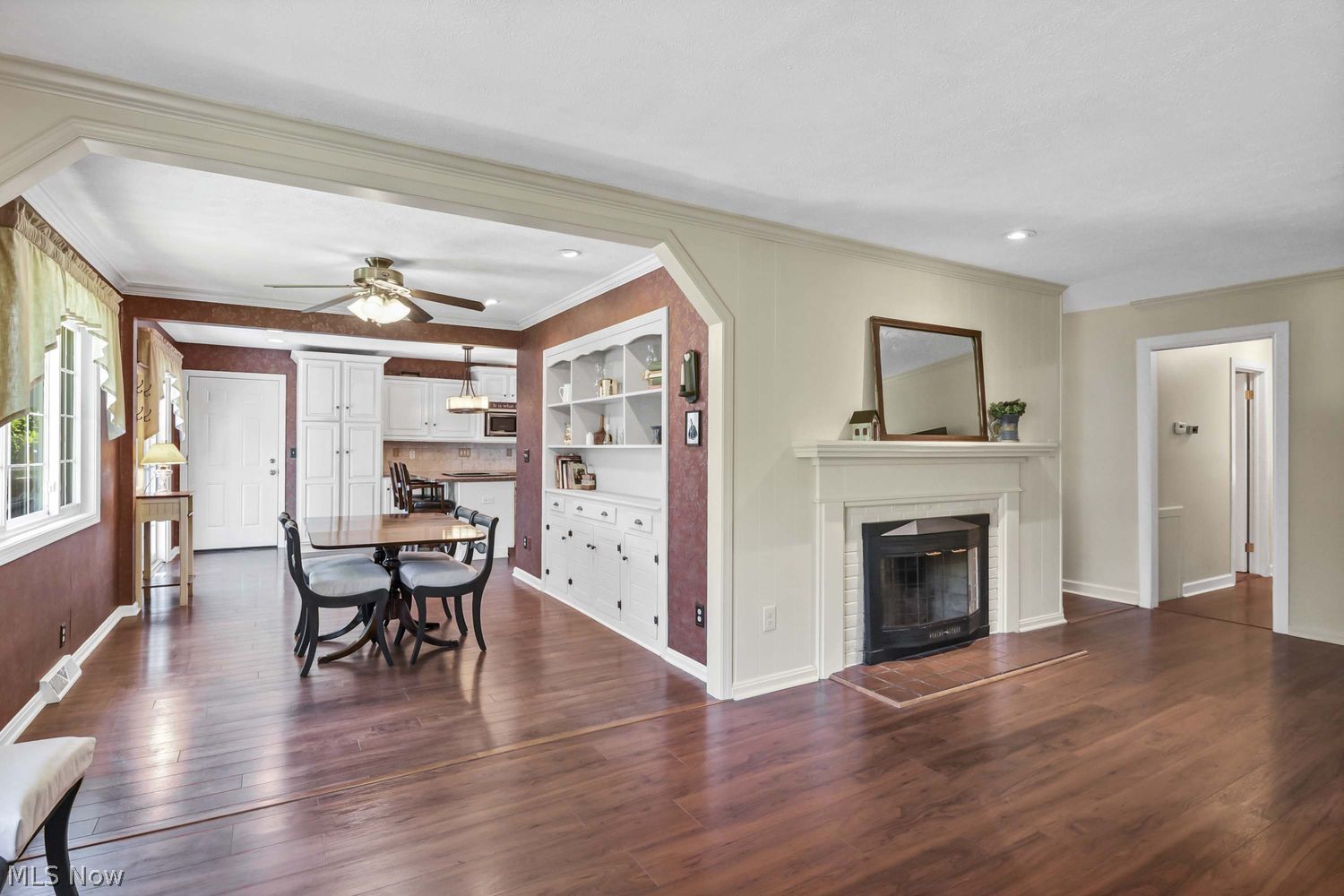 431 Powell Drive Bay Village OH 44140