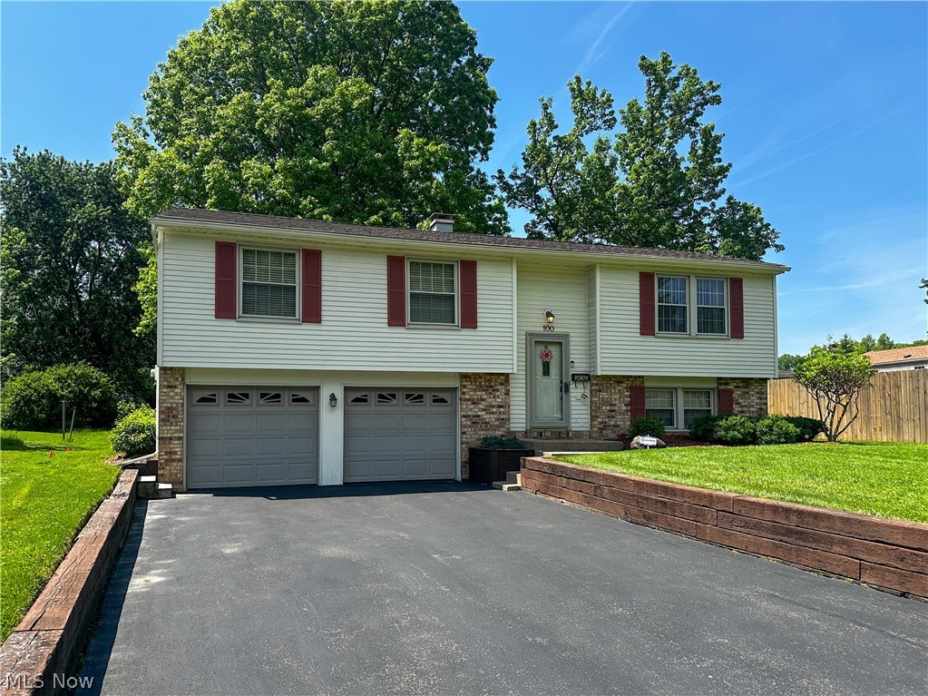 100 Blossom Lane Niles OH 44446