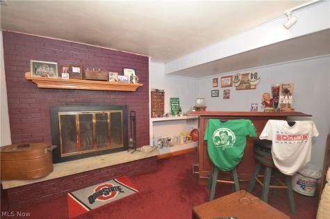 735 Fessler Drive Uniontown OH 44685