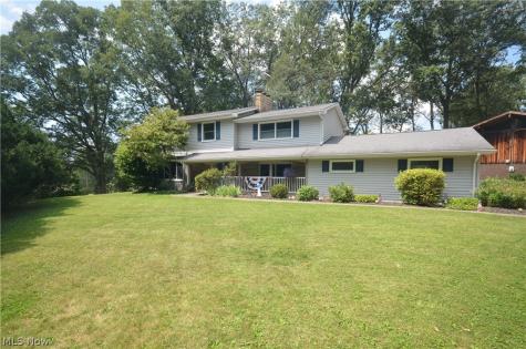 735 Fessler Drive Uniontown OH 44685