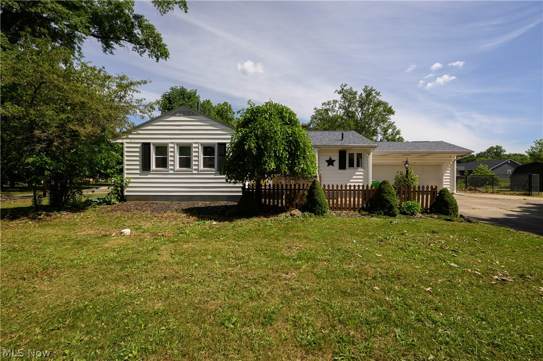 2950 Stanton Avenue NW Massillon OH 44647