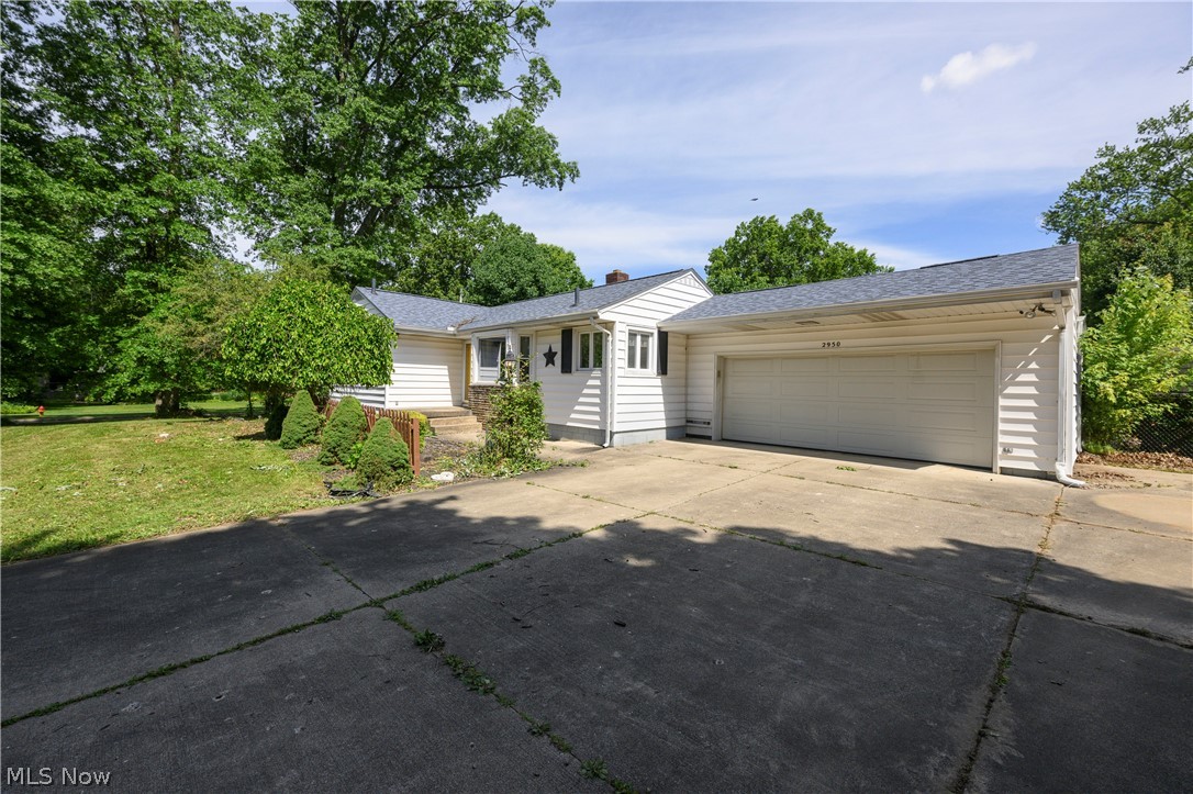 2950 Stanton Avenue NW Massillon OH 44647
