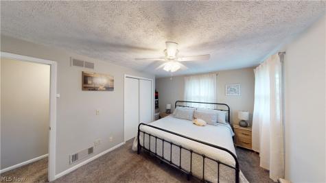3350 Sandy Lake Road Ravenna OH 44266