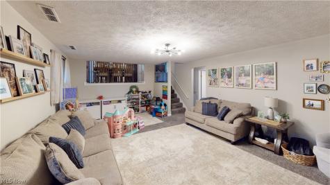 3350 Sandy Lake Road Ravenna OH 44266