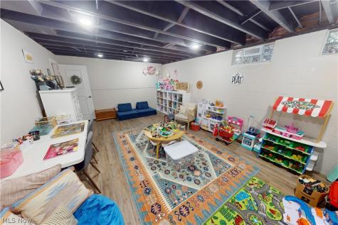 3350 Sandy Lake Road Ravenna OH 44266