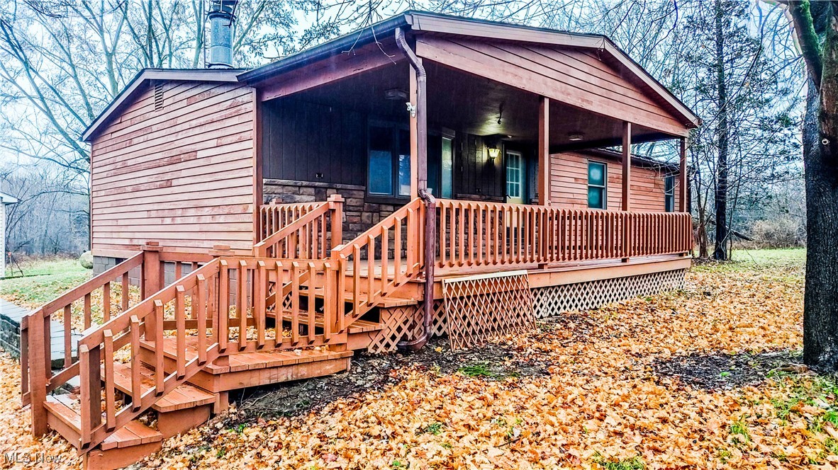 13885 Beard Road New Springfield OH 44443
