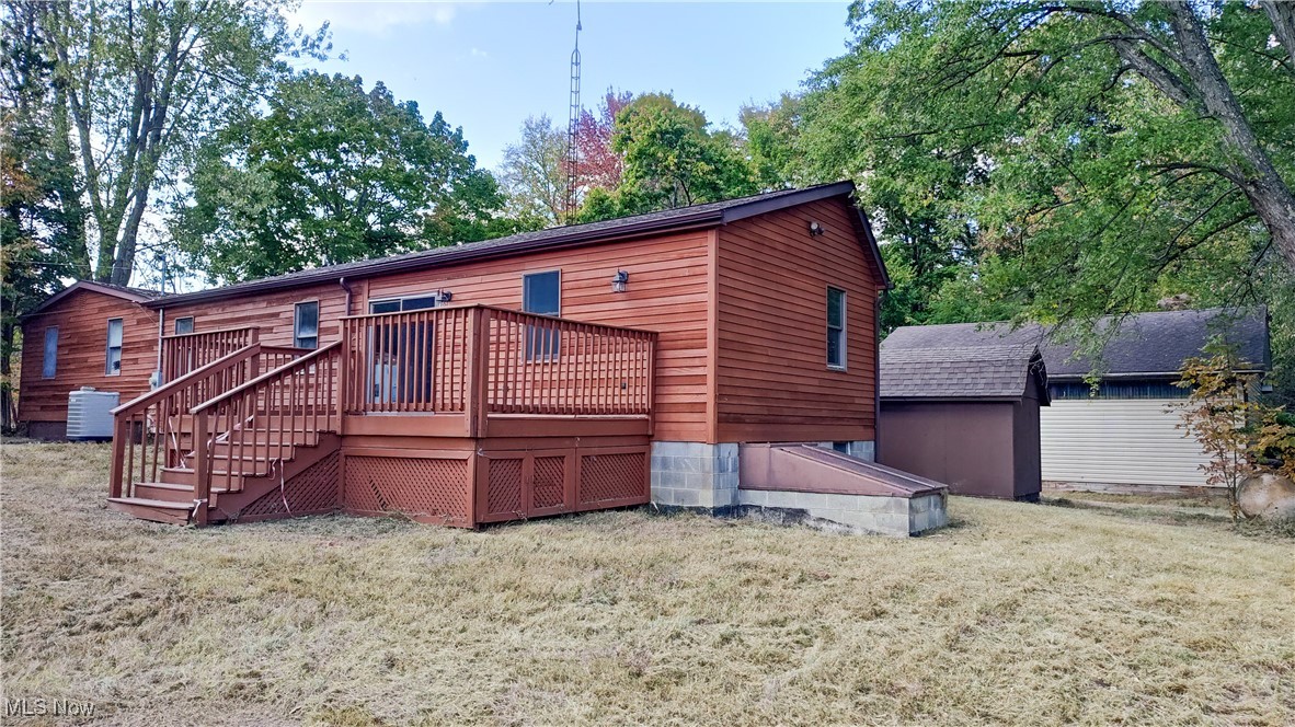 13885 Beard Road New Springfield OH 44443